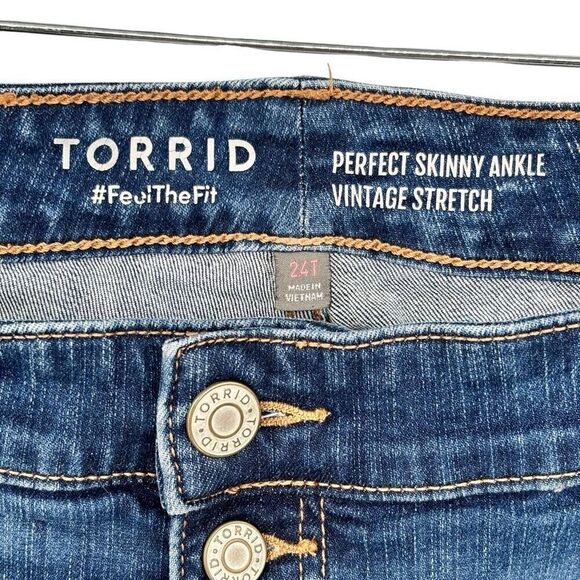 Torrid Perfect Skinny Ankle Vintage Stretch Jeans Size 24T - Picture 2 of 7